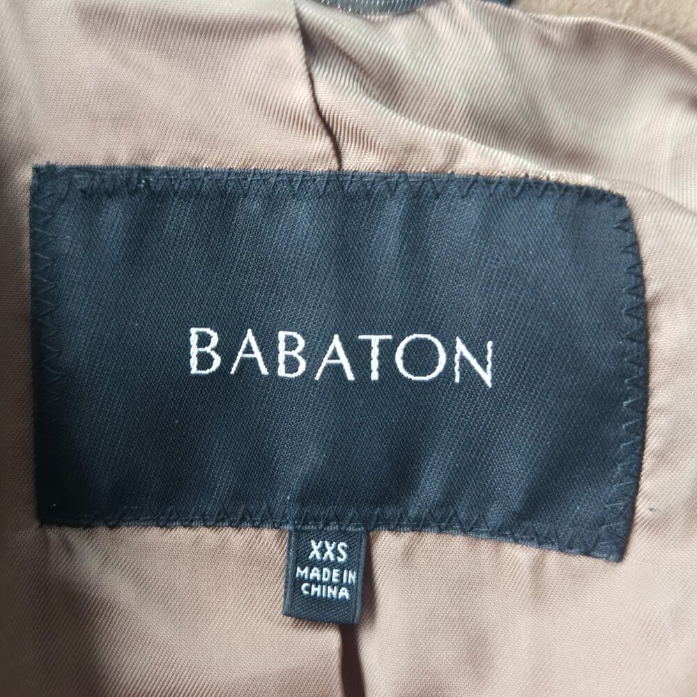 Aritzia Wool Coat - Picture 4 of 5